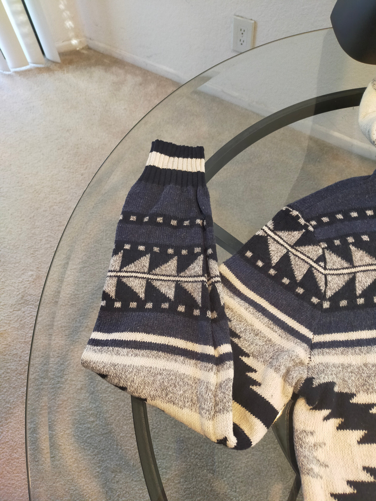 American Eagle Aztec Pattern Multicolor Hooded Sw… - image 8