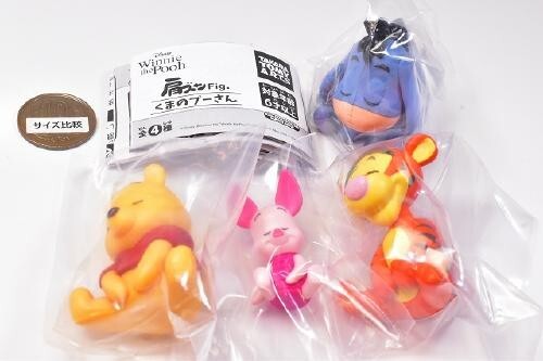 POOH ノブ4点セット T-ARTS Shoulder Zun Fig. Winnie the Pooh Capsule Toy 4 Types