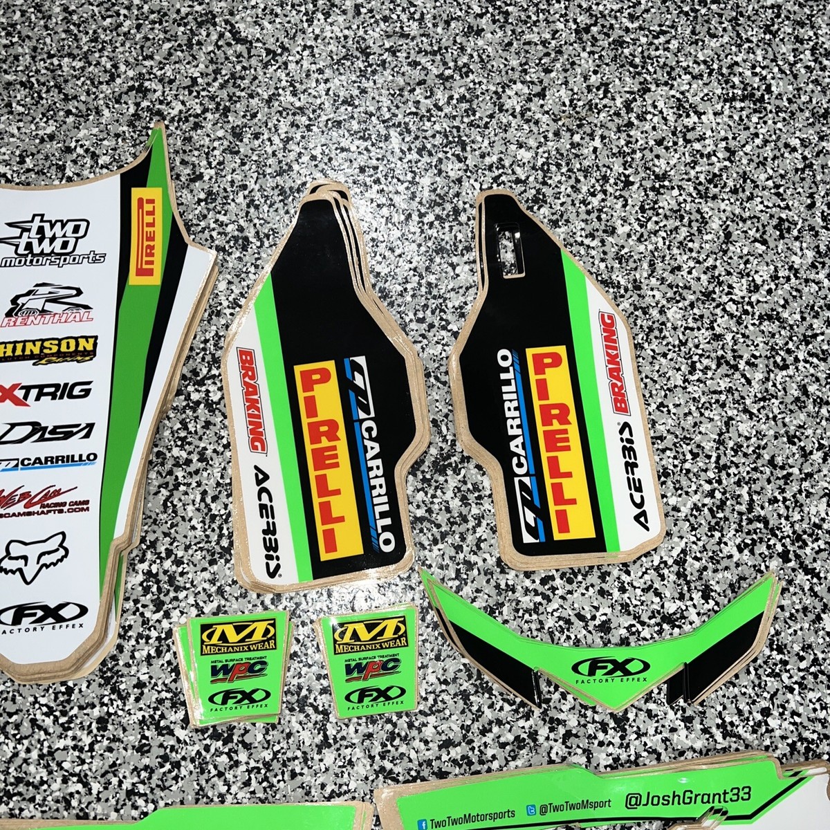 ヒッキーページ マッキー 極太 黒 油性ペン MC-EB-450-BKT ゼブラ - アスクル
