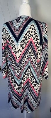 HEIMISH U.S.A Women's Multicolor Geometric Animal Print V-Neck Tunic 3/4 Sleeve