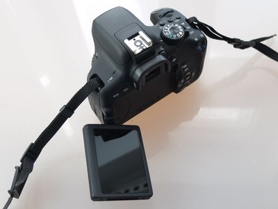 Canon EOS 750D DSLR Gehäuse Auslösungen: 3 7 3 0 , vom Händler ...#
