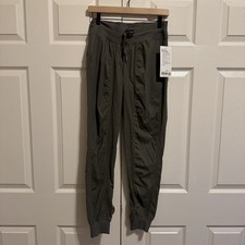 NWT Lululemon Dance Studio Mid-Rise Pant Army Green Regular Size 6