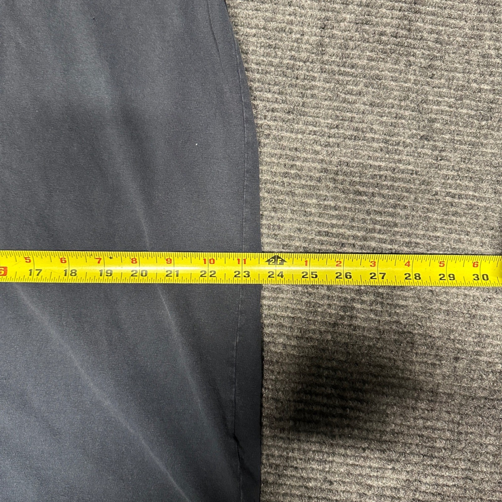 Vintage Carhartt Mens L Tall Navy Blue Pocket T Shirt 100% Cotton Workwear thumbnail 2