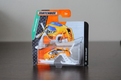 Matchbox 2015 MB 93/125 Wing Chiller orange-weiß ''Explorers'' Blister