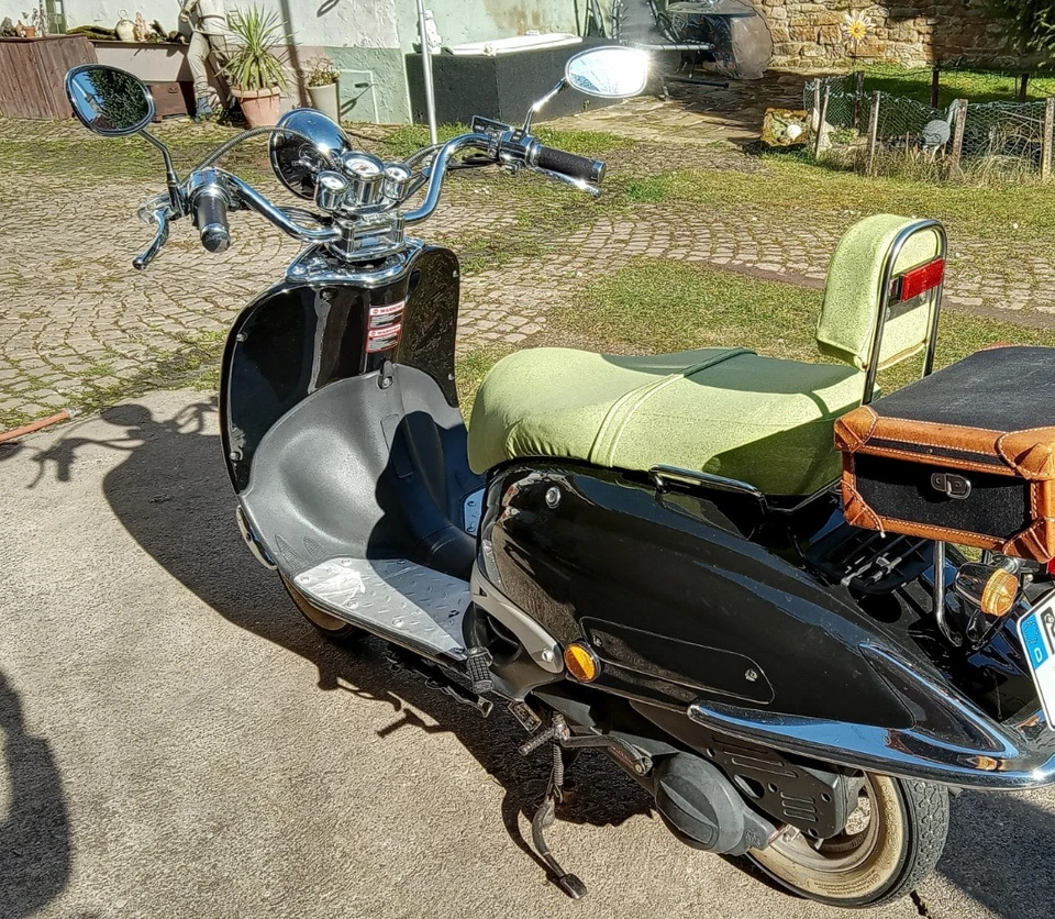 Retro Roller 125 ccm ZNEN T-E - Bild 3 von 4