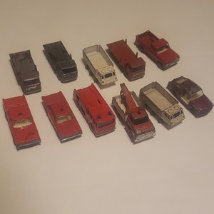 matchbox Toy Cars Lot Collection of 11 Red White Black Purple Mixed Vehicles