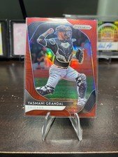2020 Panini Prizm - Yasmani Grandal #12 Red Prizm
