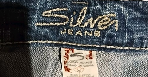 Silver Jean Women’s 26 28 Blue Denim Sam Boyfriend Jeans (30 x 28 actual) crop - Picture 3 of 5