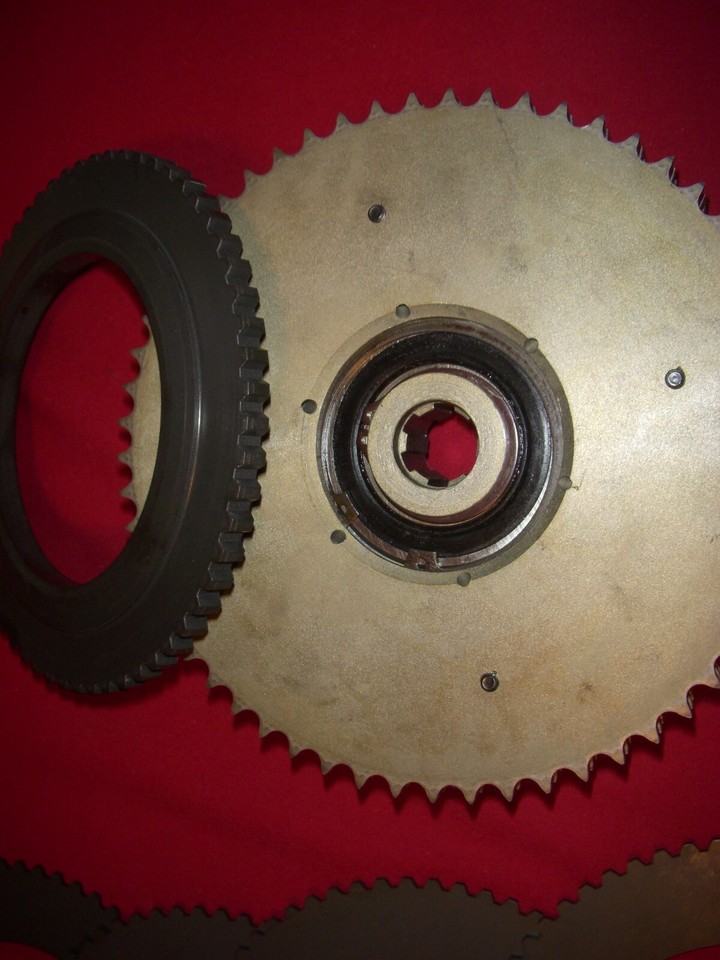 FLAT TRACK AHMRA NORTON COMMANDO RARE ALL ALLOY CLUTCH HUB AND PLATES