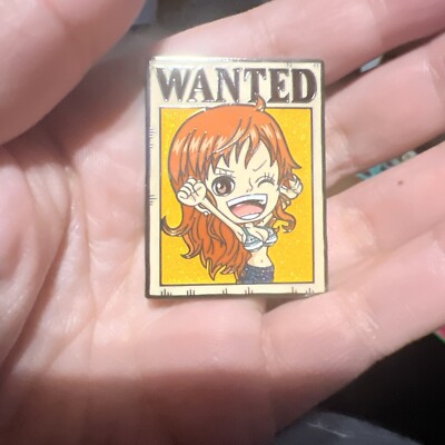 *BRAND NEW & LOCKED*  Nami GLITTER Y389 FiGPiN - One Piece Mystery Mini Series 2