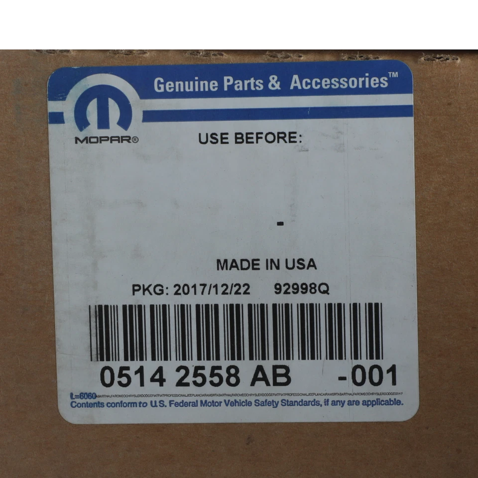 Kit de pastillas de freno de disco delanteras originales Mopar 2005-2020 Dodge Challenger 05142558AD Foto 4 de 4