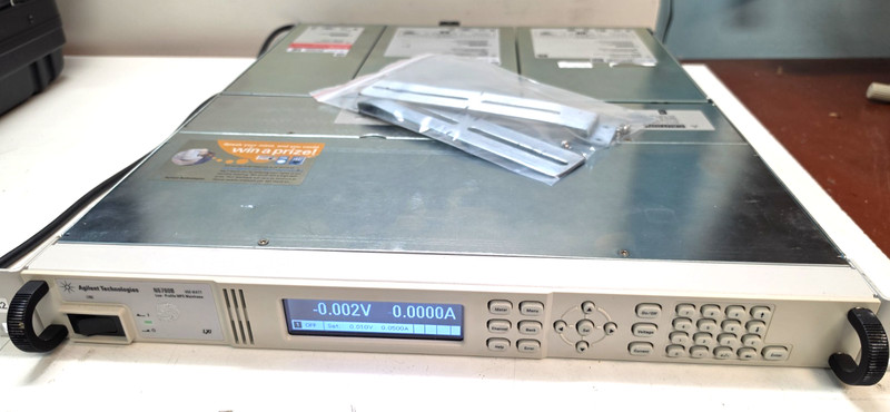 Agilent N6700B Mod Power Supply w/ (2) N6753A 0-20V 50A Modules HPIB USB LAN