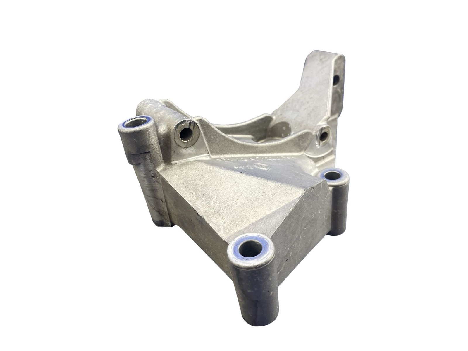 2008-2015 AUDI R8 4.2L ENGINE ALTERNATOR SUPPORT MOUNT BRACKET 079903805AC