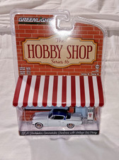 1:64 THE HOBBY SHOP 1954 STUDEBAKER COMMANDER STARLINER W/ VINTAGE GAS PUMP NEW! - Image 4