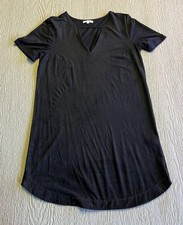 Z Supply V Neck Mini Black Shirt Dress Size Medium Women's Short Sleeve Goth