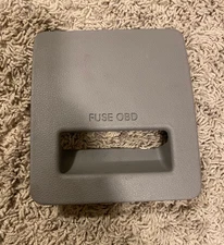 2017-2020 Hyundai Elantra fuse Interior Fuse Box Cover Grey OEM Dash Trim