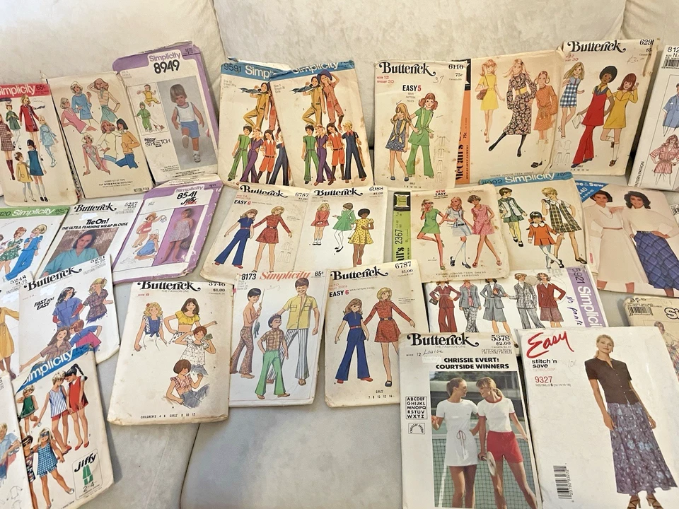 Lote de 75 patrones de costura vintage diferentes de los años 70 y 80 cortados y sin cortar 8 libras. Foto 4 de 4