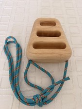 BG Rock Climbing Wood Hangboard Portable Fingerboard for Training Warm-up
