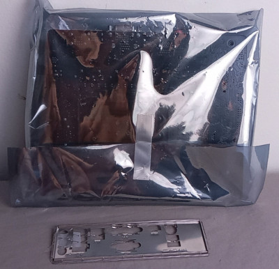 ASRock B550M-HDV Socket AM4 AMD Motherboard with IO Shield USED WITHOUT BOX