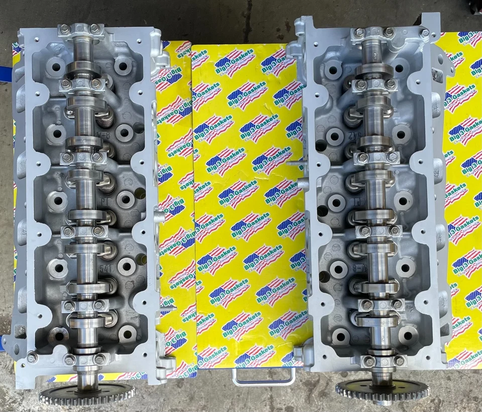 Par de culatas Ford 4,6 L 5,4 L SOHC V8 fundido # RF-XL3E Foto 2 de 4