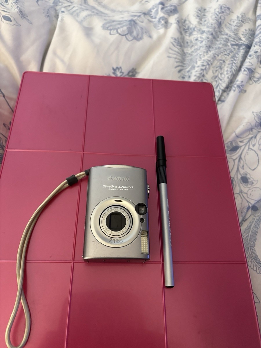 Canon PowerShot ELPH SD800-RETRO Y2K Digital Camera-SD Card