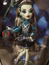 Mattel Creations Monster High Haunt Couture Frankie Stein Fashion Doll New