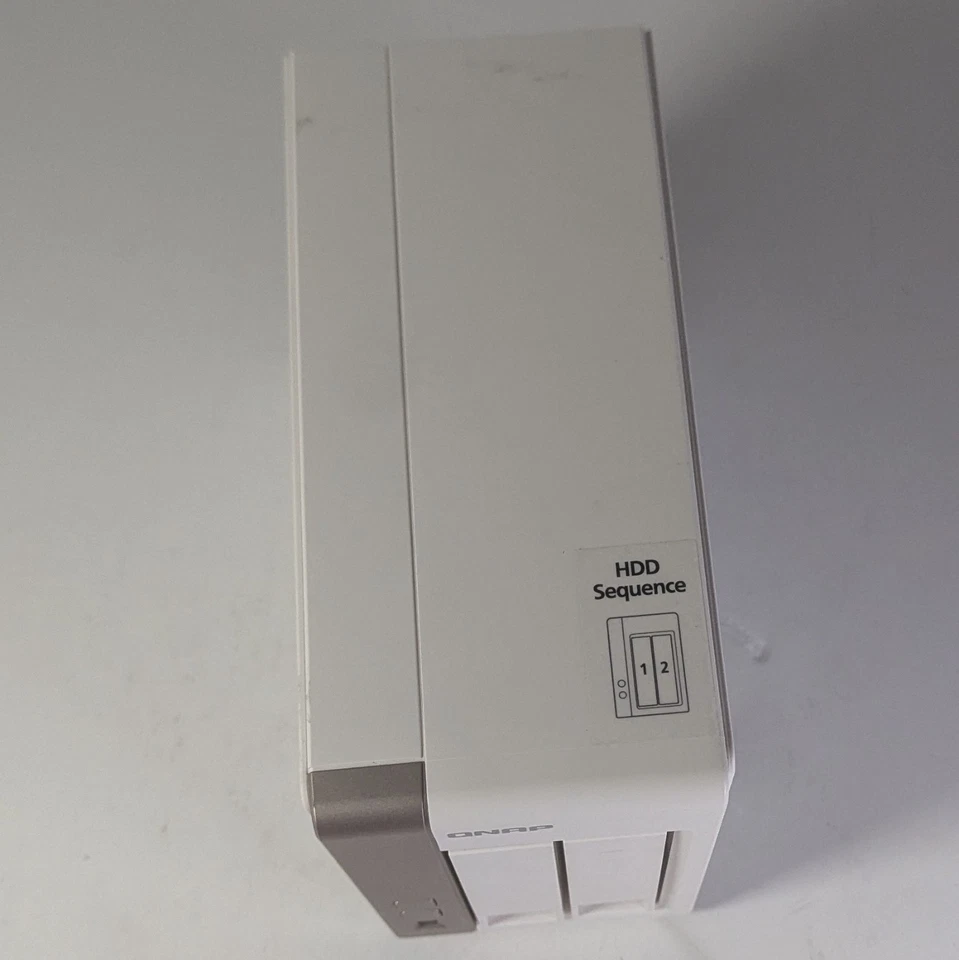 TurboNAS TS-251 High Performance Home/SOHO NAS 2.41 GHz diskless - Image 4 of 4