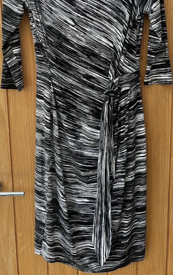 PLANET WOMENS BLACK & WHITE STRIPED SOFY JERSEY RUCHED SIDE TIE DRESS UK 10 - Image 3 of 4