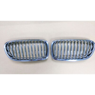 Fits For 2011-2016 BMW F10 F11 F18 535i 520i Front Kidney Grille Chrome + Black