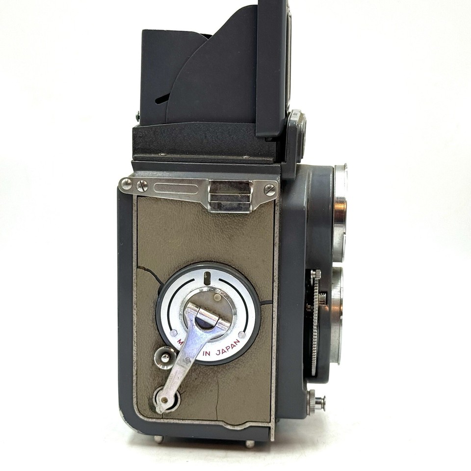 [AS IS] Yashica 44 TLR Film Camera with Yashicor 60mm f3.5 from Japan