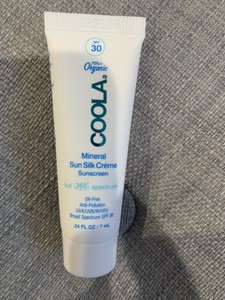 coola mineral sun silk