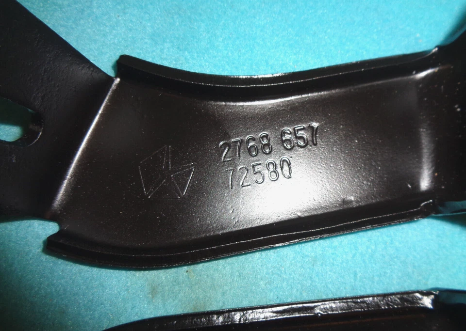 1967-69 DODGE DART REAR BUMPER END BRACKETS 1-PAIR # 2768656-7 V-NICE REFINISHED - Image 4 of 4