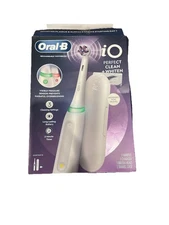 Oral-B iO Perfect Clean & Whiten Rechargeable Electric Toothbrush Only 1-pack