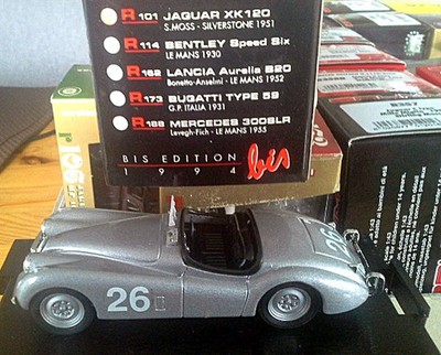 JAGUAR XK 120 Roadster Silverstone '51 #26 StirlingMoss brumm R101Bis Neu in OVP