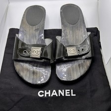 Chanel Wooden Platform Slide Sandals CC Logo Patent Leather Black Size 35 VTG