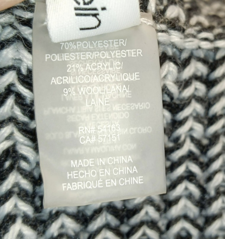 Calvin Klein Infinity Scarf Crochet Pattern Black… - image 5