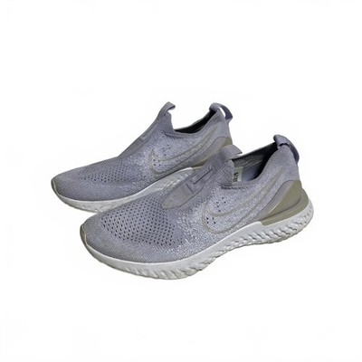 Nike Epic Phantom React Flyknit Sneakers Women's Size 6 Lavender Mist