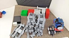 LEGO DUPLO 2005 THOMAS AND FRIENDS THOMAS LOAD AND CARRY TRAIN SET BOXED DDP