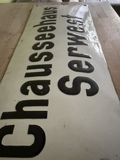 Antikes Emaille Schild Chausseehaus gew&ouml;lbt erhabene Schrift Kellerfund