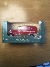 Ertl Anheuser Busch 1938 Panel Truck Bank 1/25