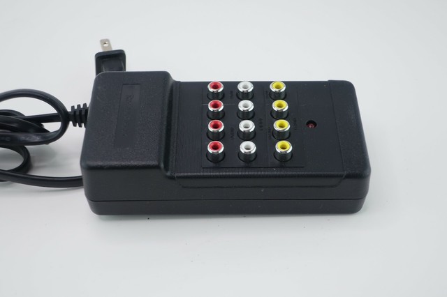 RadioShack 1x3 Baseband Amplifier 15 