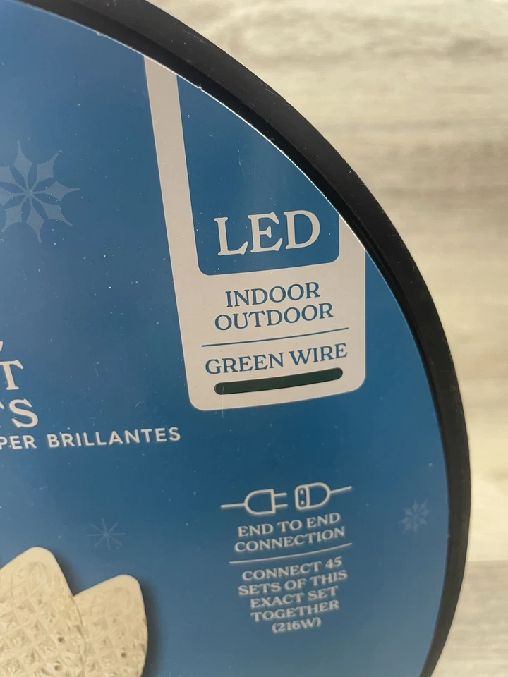 Holiday Time 100 Count White LED Super Bright C9 Christmas Lights Indoor Outdoor - Image 3 of 4