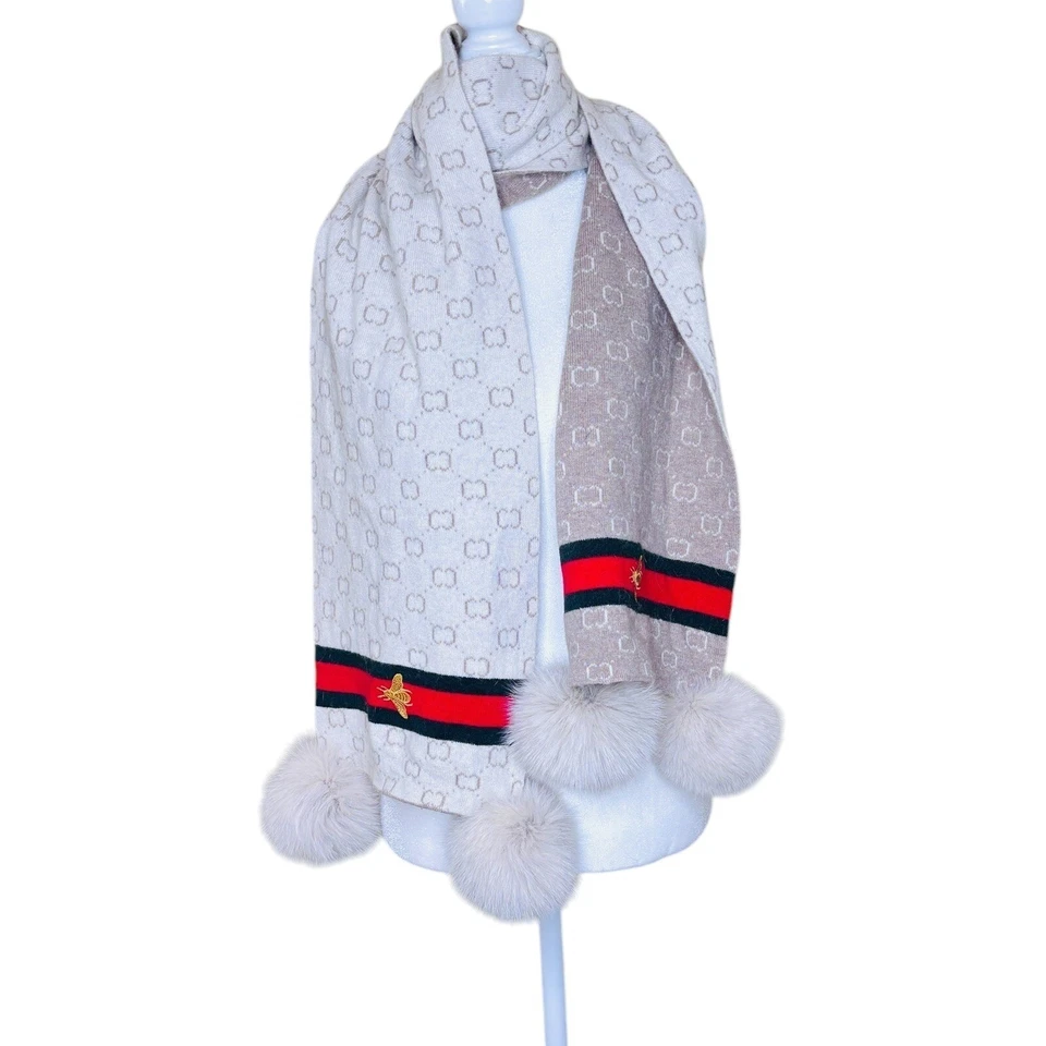 Mitchies Matchings 女式 Reverse CS Bee Pom Poms 围巾羊毛毛皮象牙灰褐色 — 第 3/4 张图片