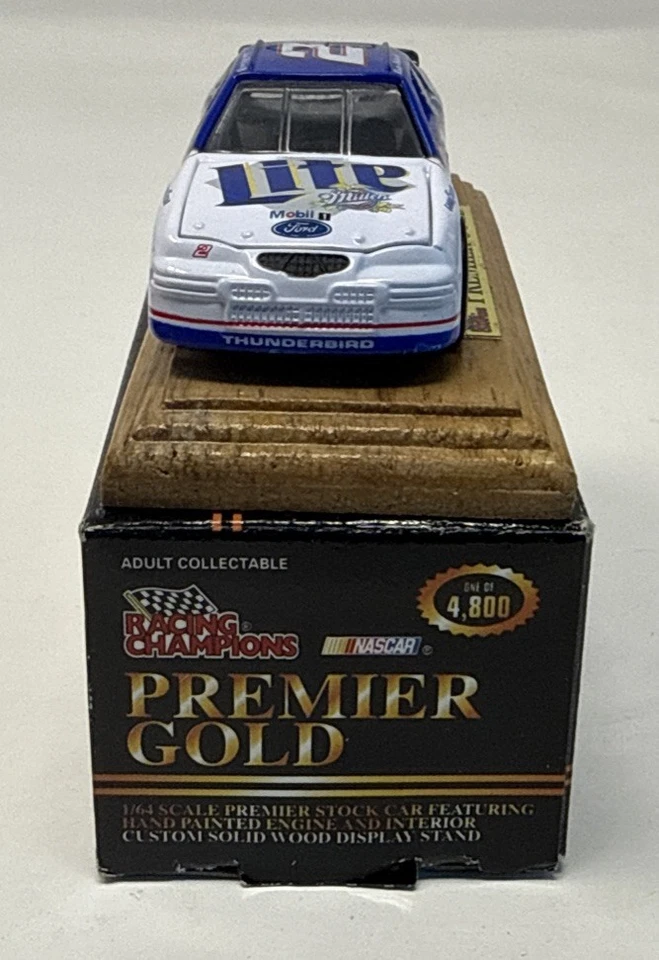 Rusty Wallace #2 Miller LIte 1997 Racing Champions Premier Gold 1 of 4800 1:64 - Image 3 of 4