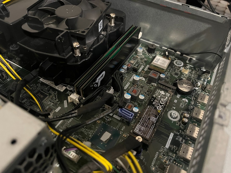 Refurbished Desktop HP S01-pf1013w Slim Desktop – Intel Celeron G5900, 4GB RAM, 4GB HDD, Win 10 Intel Celeron G5900 3.4GHz 4GB RAM - Foto 6