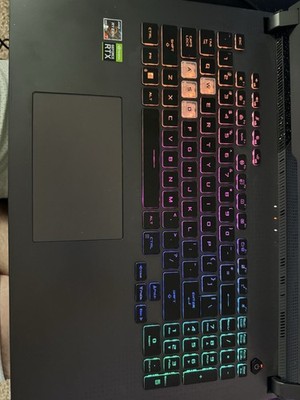 ASUS ROG Strix G713RC Ryzen 7 6800H 16GB RAM 512GB SSD RTX 3050 17.3'' FHD Laptop