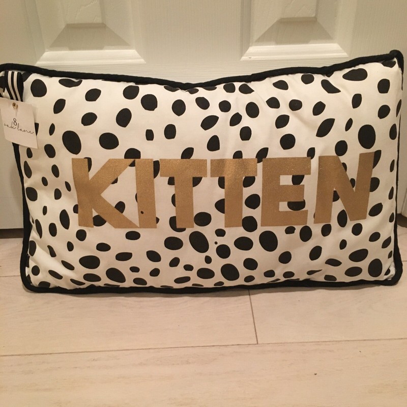 8 Oak Lane Black N White Dalmatian Kitten Gold Accent Pillow 19 x 12 inches