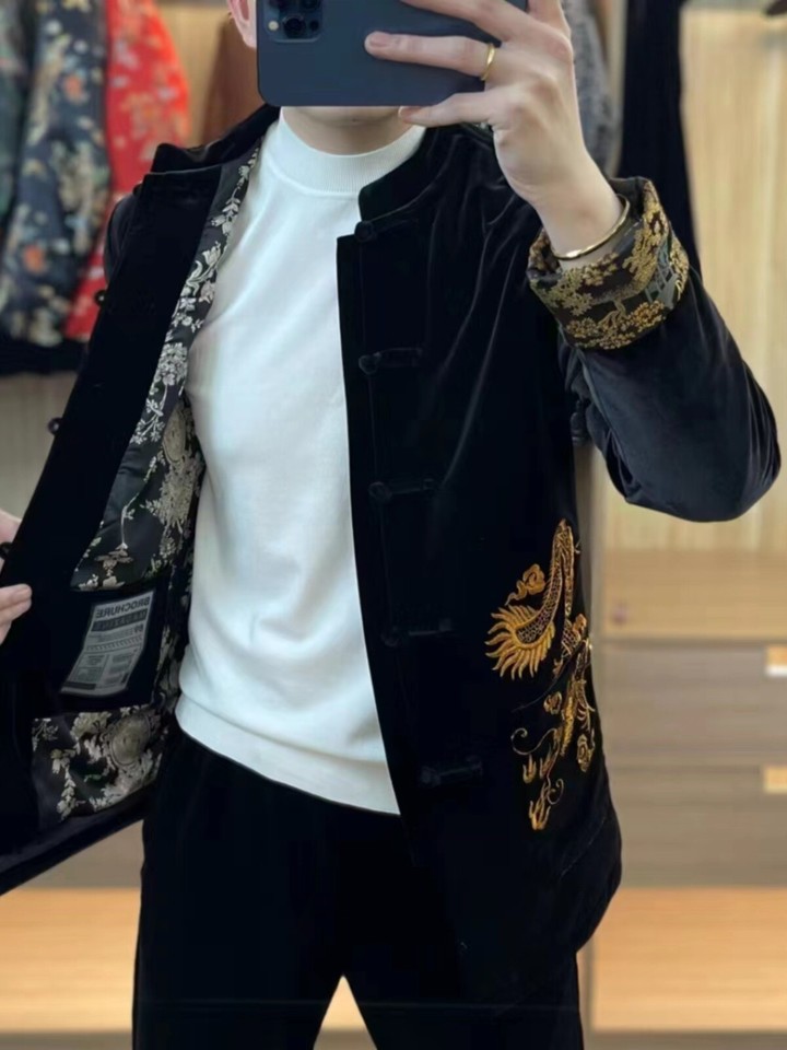 Men Fashion Black Longsleeved Embroidered Velvet Chinese Style Tang