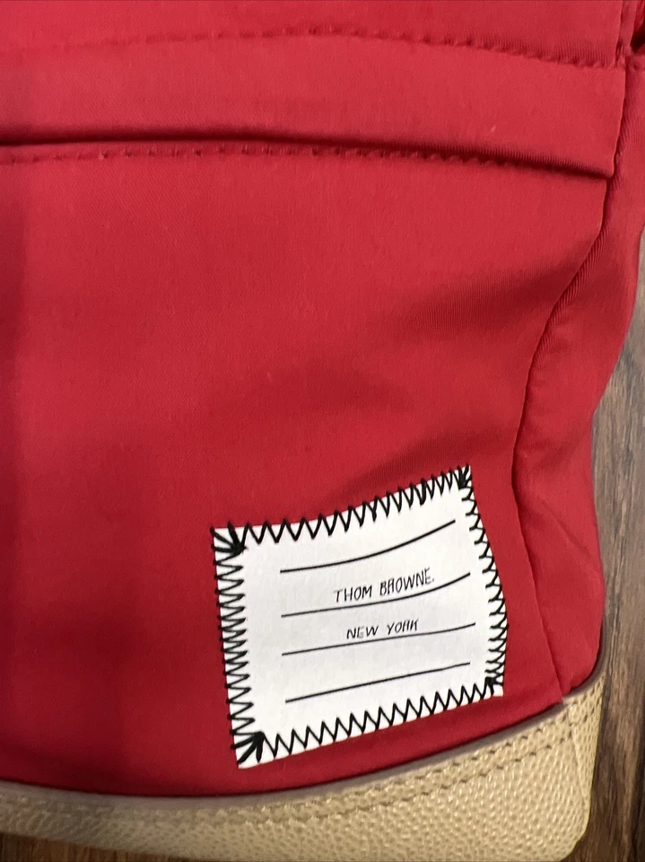 Mochila sin estructura con base de cuero Thom Browne Foto 3 de 4