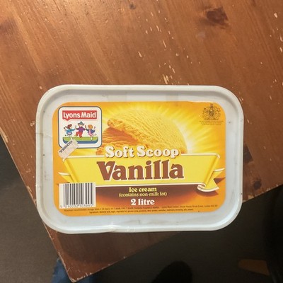 Vintage 1980 s Lyons Maid Ice Cream Tub / Container - Werbung